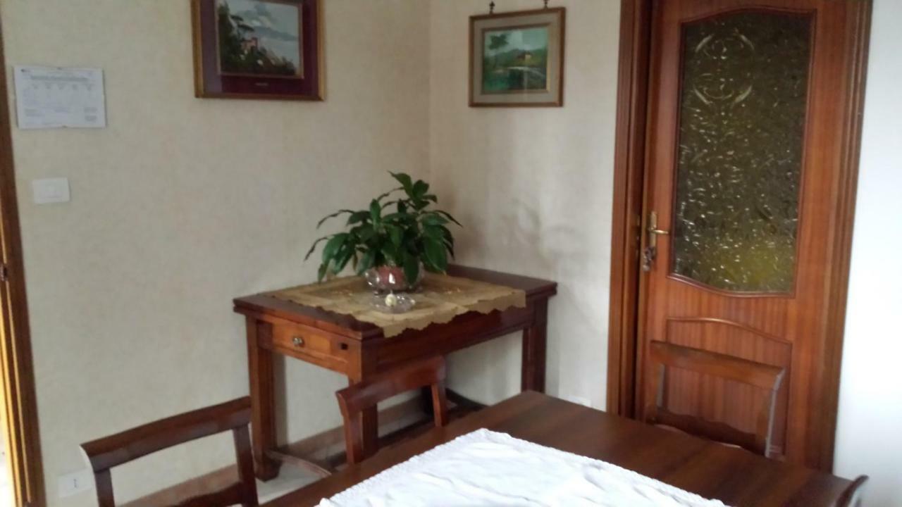 Bed And Breakfast Del Lago Avigliana Bagian luar foto